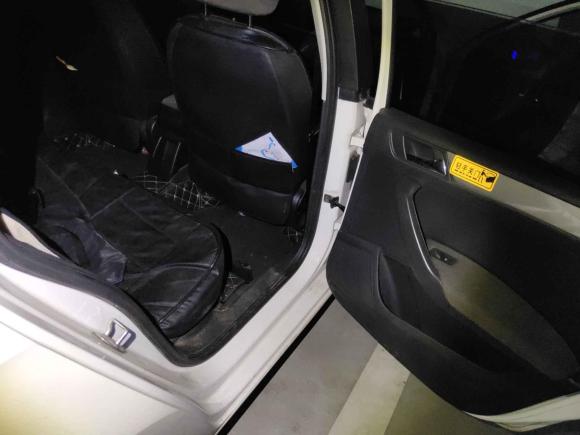 [广州·粤A] 二手大众桑塔纳2015款 浩纳 1.6L 自动风尚型