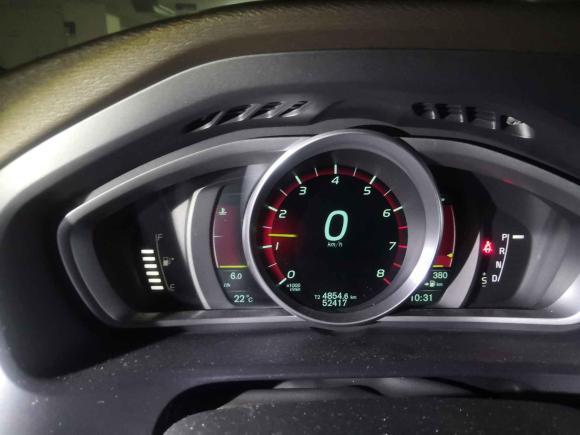 [成都·川A] 二手沃尔沃沃尔沃V402014款 2.0T 智雅版