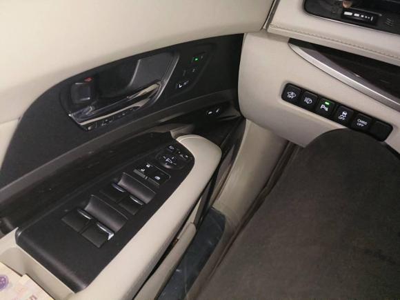 [上海·沪N] 二手讴歌讴歌RLX2013款 3.5L PAWS版