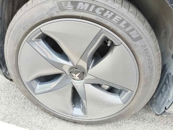 [上海·沪A] 二手特斯拉Model 32020款 改款 标准续航后驱升级版