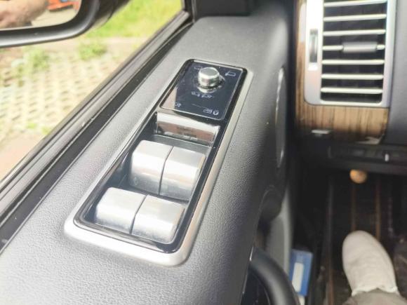 [苏州·苏U] 二手路虎揽胜2019款 3.0 SC V6 传世加长版