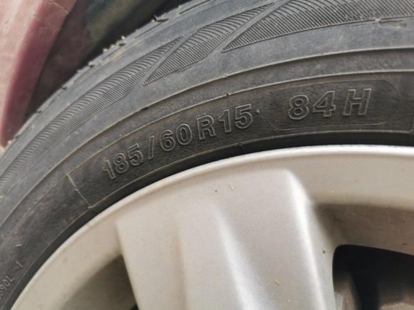 [武汉·鄂A] 二手丰田雅力士2011款 1.6E 自动魅动版