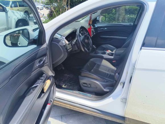 [南昌·赣A] 二手凯迪拉克凯迪拉克SRX2014款 3.0L 舒适型