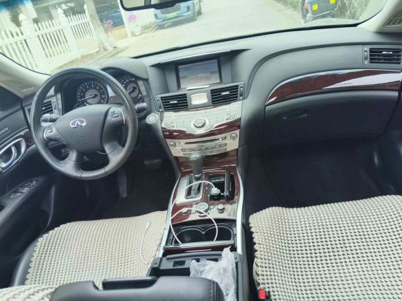 [上海·沪K] 二手英菲尼迪英菲尼迪Q702013款 Q70L 2.5L 舒适版
