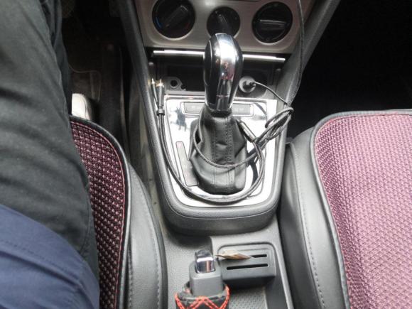 [上海·沪A] 二手大众朗逸2013款 改款经典 1.6L 自动舒适版