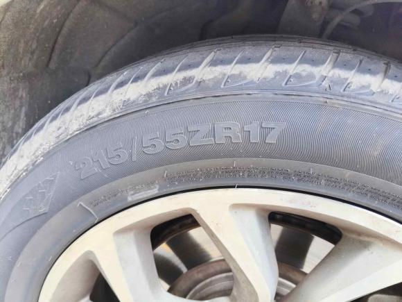 [佛山·粤X] 二手吉利汽车博瑞2016款 2.4L 舒适型