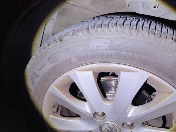 [成都·川G] 二手别克凯越2013款 1.5L 自动尊享型