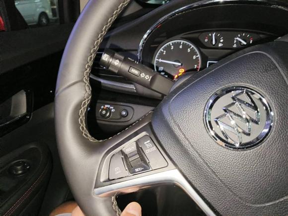 [上海·沪A] 二手别克昂科拉2017款 18T 自动两驱都市精英型