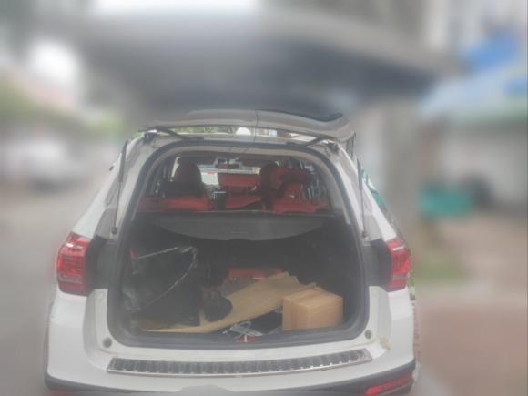 [台州·浙J] 二手哈弗哈弗H62015款 改款 运动版 1.5T 手动两驱精英型