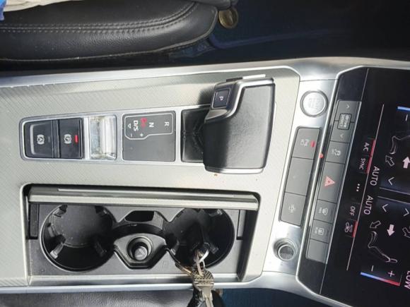 [湖州·浙E] 二手奥迪奥迪A6L2019款 45 TFSI 臻选致雅型