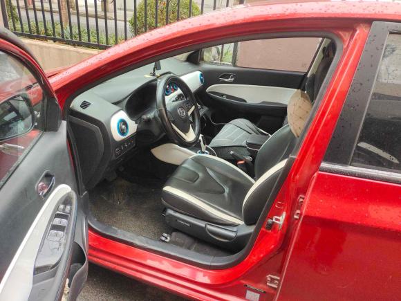 [上海·沪G] 二手江汽集团江淮iEV2015款 iEV5