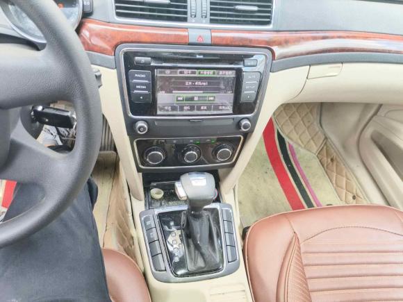 [苏州·苏E] 二手斯柯达昊锐2010款 1.4TSI DSG优雅版