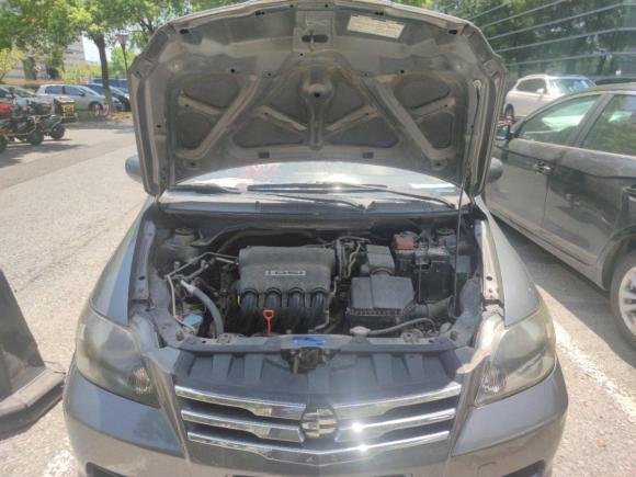 [上海·赣K] 二手理念理念S12011款 1.3L 自动舒适版