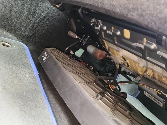 [杭州·赣H] 二手捷豹捷豹XF2016款 XF 2.0T 两驱风华版