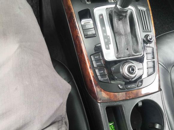 [金华·浙G] 二手奥迪奥迪A4L2011款 2.0 TFSI 技术型