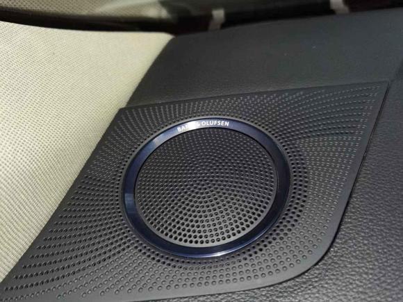 [无锡·苏B] 二手奥迪奥迪Q52012款 2.0TFSI 动感型