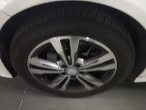 [上海·沪B] 二手奔驰奔驰C级2015款 改款 C 200 L 运动型