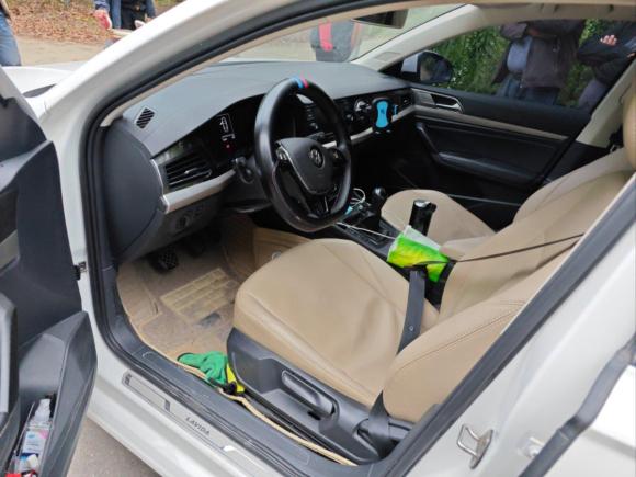 [上海·沪C] 二手大众朗逸2019款 1.5L 手动舒适版 国VI