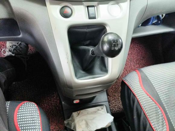 [义乌·浙G] 二手日产日产NV2002011款 1.6L 232座 尊雅型