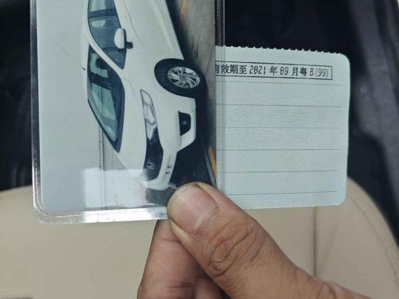 [深圳·粤B] 二手本田飞度2014款 1.5L SE CVT时尚型