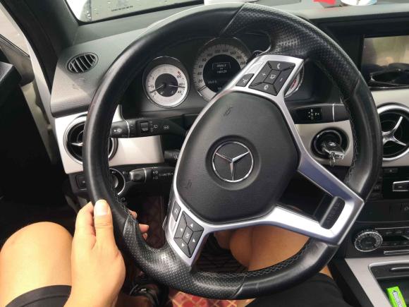 [上海·苏U] 二手奔驰奔驰GLK级2015款 GLK 260 4MATIC 动感型 极致版