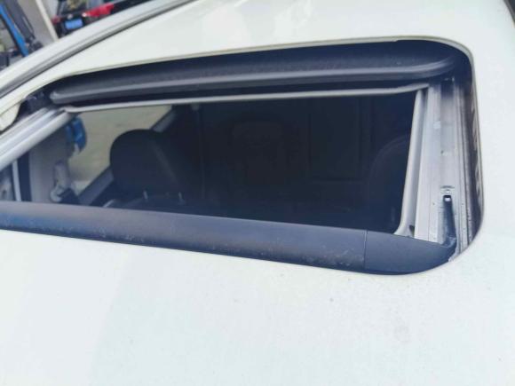 [南昌·赣A] 二手哈弗哈弗H62015款 运动版 1.5T 自动两驱豪华型