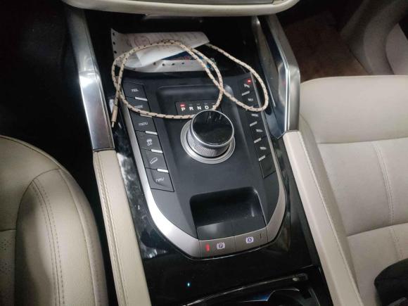 [成都·川A] 二手众泰众泰T7002017款 1.8T 双离合尊贵型