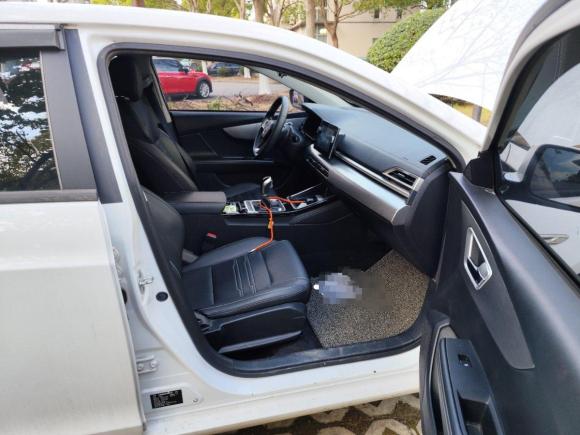 [上海·沪C] 二手比亚迪秦2019款 1.5L 自动豪华型