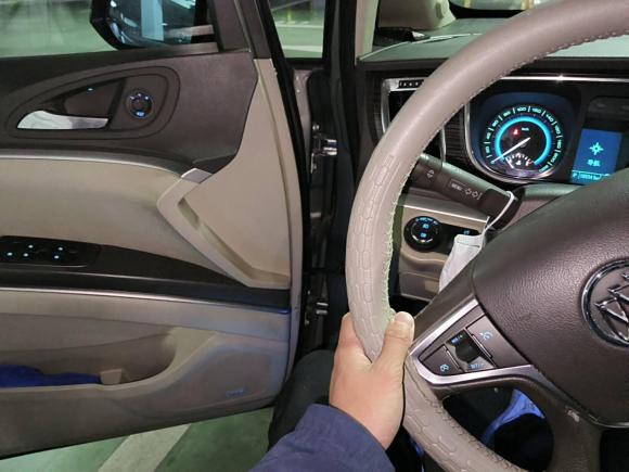 [台州·浙J] 二手别克别克GL82013款 3.0L XT豪华商务旗舰版