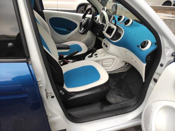 [武汉·鄂W] 二手smartsmart forfour2016款 0.9T 66千瓦极致版