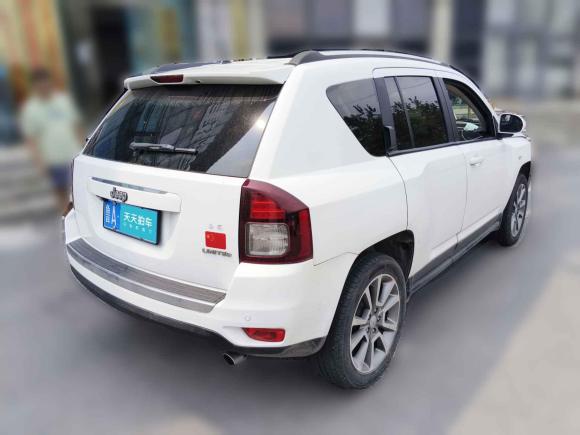 [济南·鲁A] 二手Jeep指南者2014款 2.0L 两驱豪华版