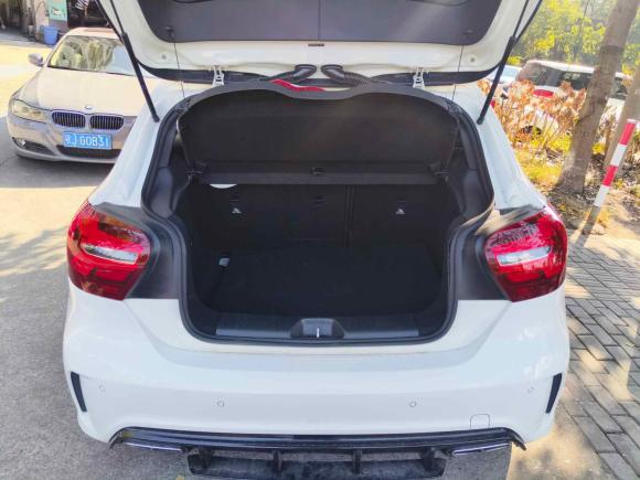[上海·辽A] 二手奔驰奔驰A级AMG2016款 AMG A 45 4MATIC
