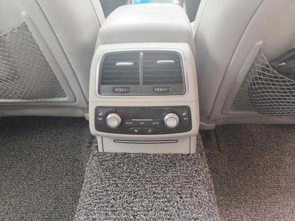 [青岛·鲁B] 二手奥迪奥迪A6L2014款 30 FSI 舒适型