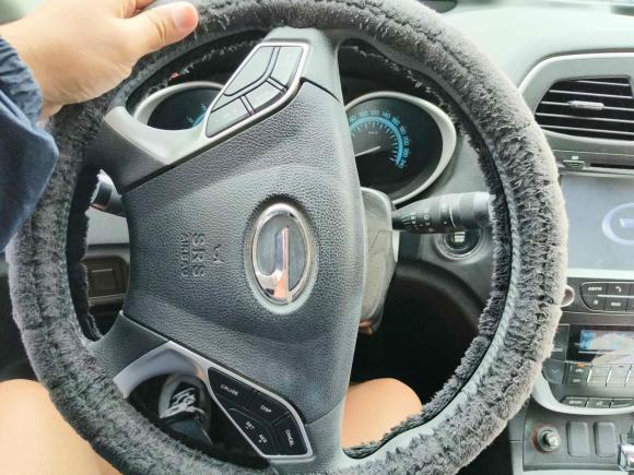 [南通·苏F] 二手广汽传祺传祺GS52014款 2.0L 自动两驱周年增值版