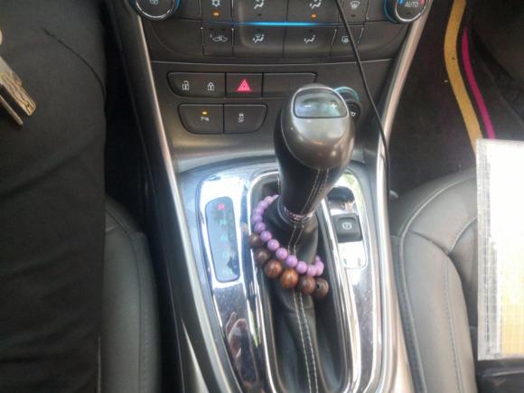 [上海·沪D] 二手雪佛兰迈锐宝2013款 2.0L 自动豪华版