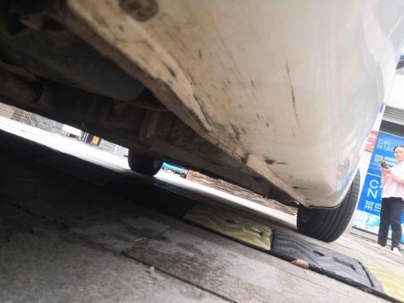 [金华·浙G] 二手吉利汽车帝豪2016款 三厢 1.5L CVT向上版