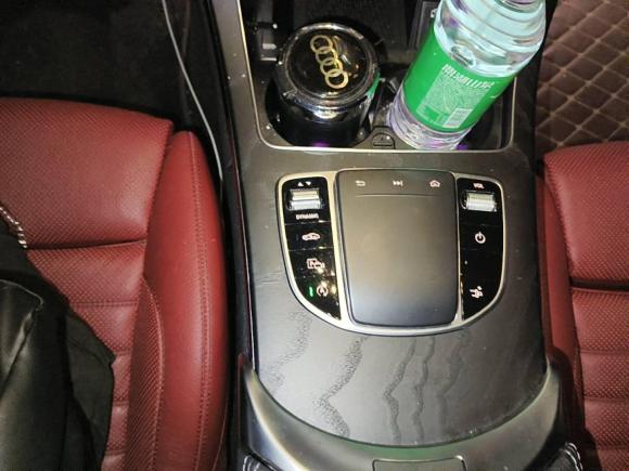 [广州·粤A] 二手奔驰奔驰C级2020款 C 300 轿跑车