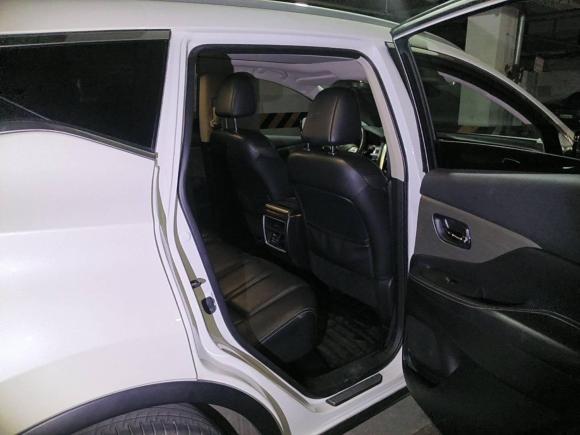 [成都·湘A] 二手日产楼兰2015款 2.5 S/C HEV XL 两驱混动尊雅版