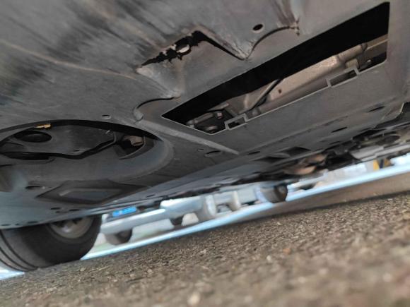 [广州·粤A] 二手丰田雷凌2016款 双擎 1.8H GS E-CVT精英天窗版