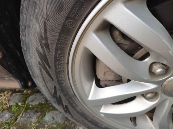 [苏州·苏E] 二手现代悦动2011款 1.6L 手动舒适型