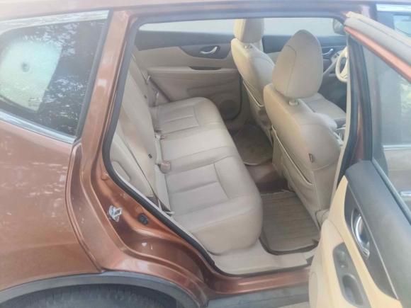 [苏州·苏E] 二手日产奇骏2014款 2.0L CVT舒适版 2WD