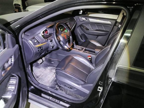 [合肥·皖A] 二手荣威荣威RX52016款 20T 两驱自动互联网智享版