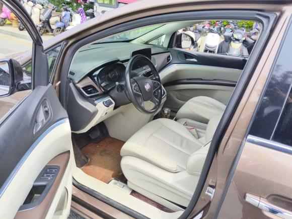 [苏州·苏E] 二手别克别克GL82020款 陆上公务舱 652T 豪华型