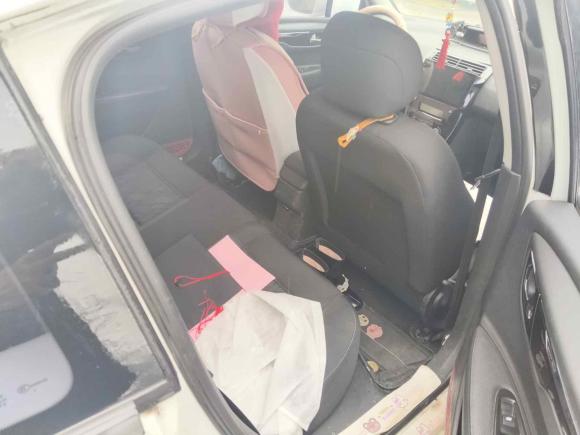 [南京·辽A] 二手雪铁龙世嘉2016款 经典 三厢 1.6L 手动CNG