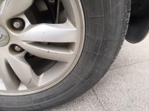 [芜湖·皖B] 二手现代途胜2009款 2.0L 自动两驱天窗型