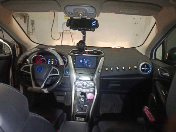 [南京·苏A] 二手比亚迪元新能源2018款 EV360 智联炫酷型