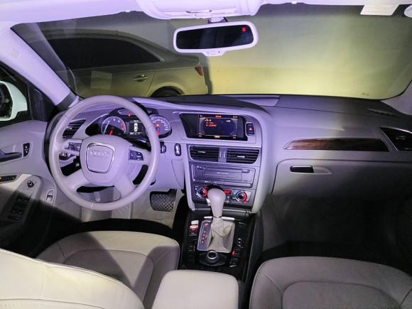 [深圳·粤B] 二手奥迪奥迪A4L2011款 2.0 TFSI 技术型