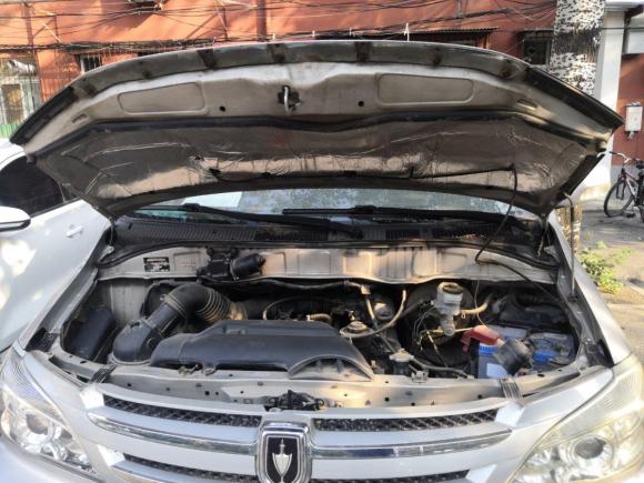 [北京·京E] 二手金杯阁瑞斯2010款 2.4L-3代 尊领豪华型长轴11座4RB2