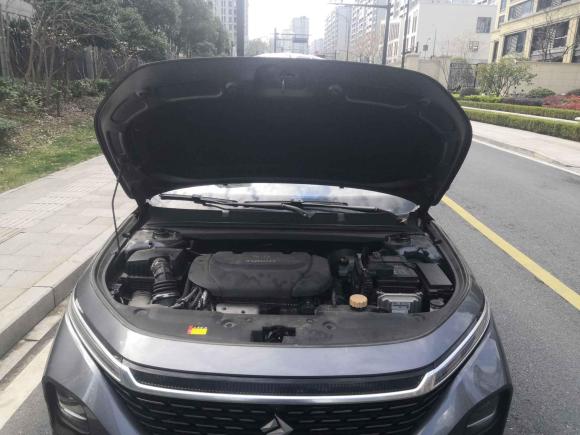 [杭州·浙A] 二手宝骏宝骏Valli2021款 1.5T 那曲繁星 CVT旗舰型