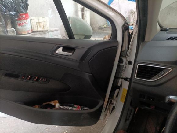 [义乌·浙G] 二手标致标致3082014款 乐享版 经典 1.6L 手动优尚型